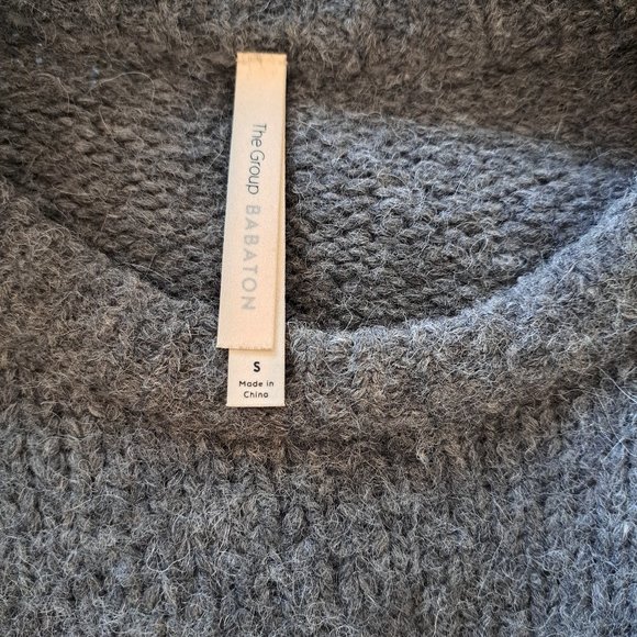 Aritzia The Group by Babaton Crewneck Sweater - Picture 4 of 4